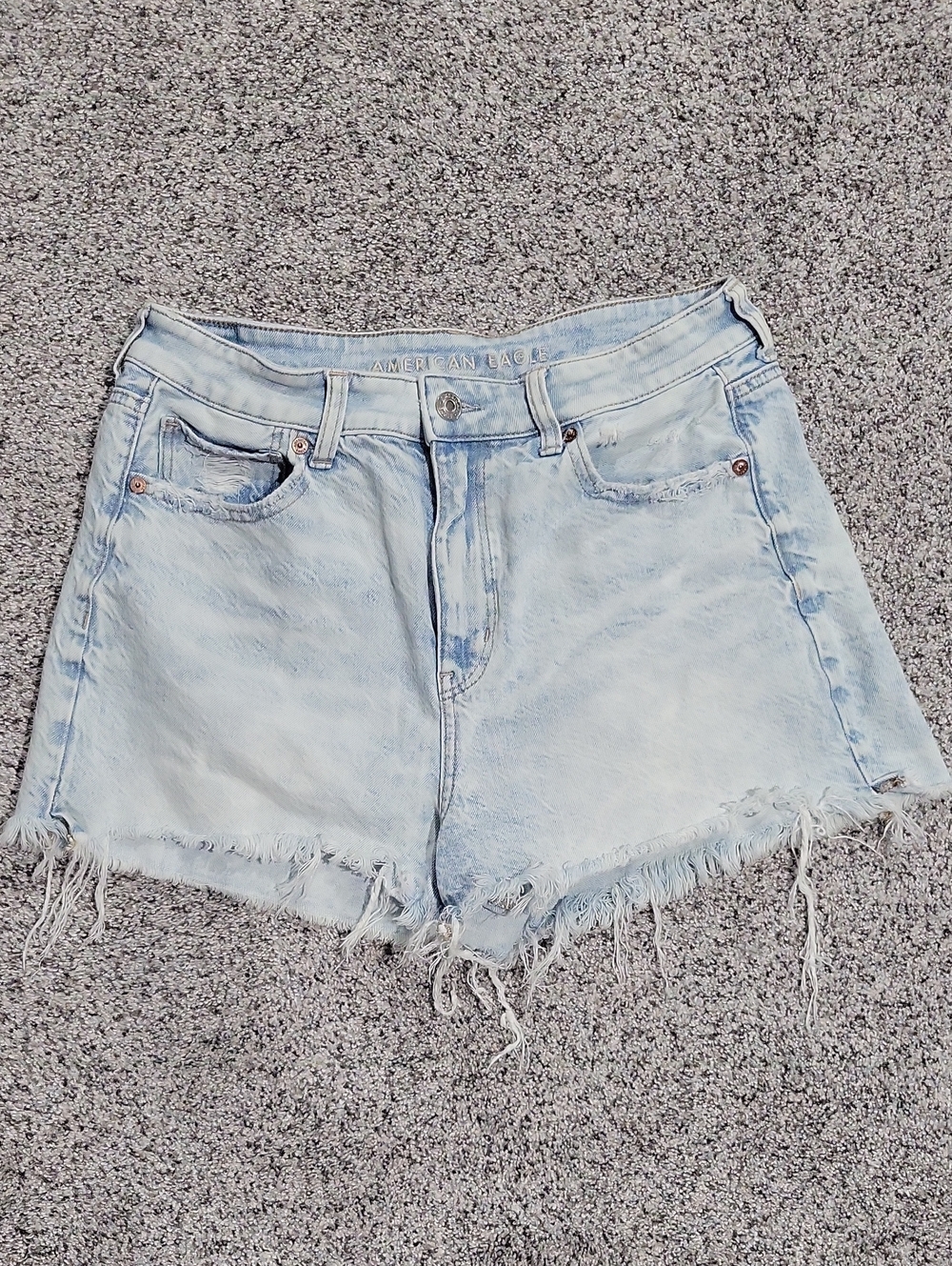 American Eagle Mom Jean Short